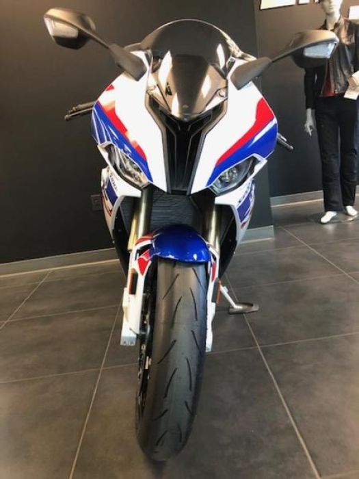 2020 BMW S 1000 RR whatsapp: +971524105567 3