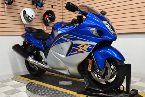 2015 suzuki hayabusa GSX1300R WhatsApp me +971564580565 3