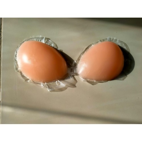 برا سيليكون لاصق بدون حمالة - دعم مثالي01012187661