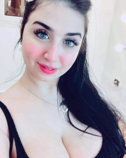 اجمل وقت هتقضيه معايا بأجمل جلسه مساج من اختيارك  6