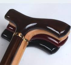 العصا الخشبيه لكبار السن مساعدتهم ف المشي 01012187661