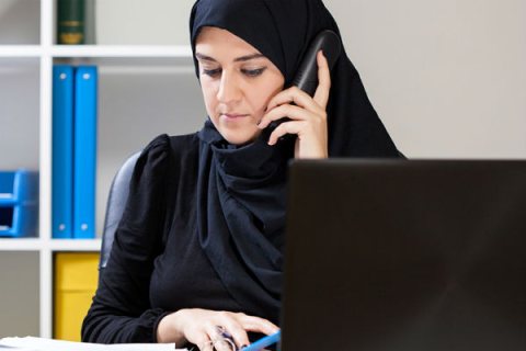 متوفر لدينا انسات مؤهلات عليا للعمل سكرتارية لأصحاب الشركات