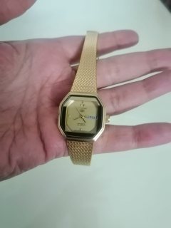 for sale female watch seiko classic 1