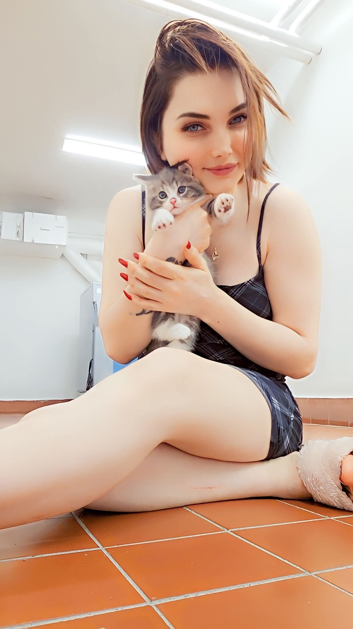 سمسمة بتاعت كله اللي هتريحك وتمتعك ع الآخر تعال وجرب هيجاني وناري 2