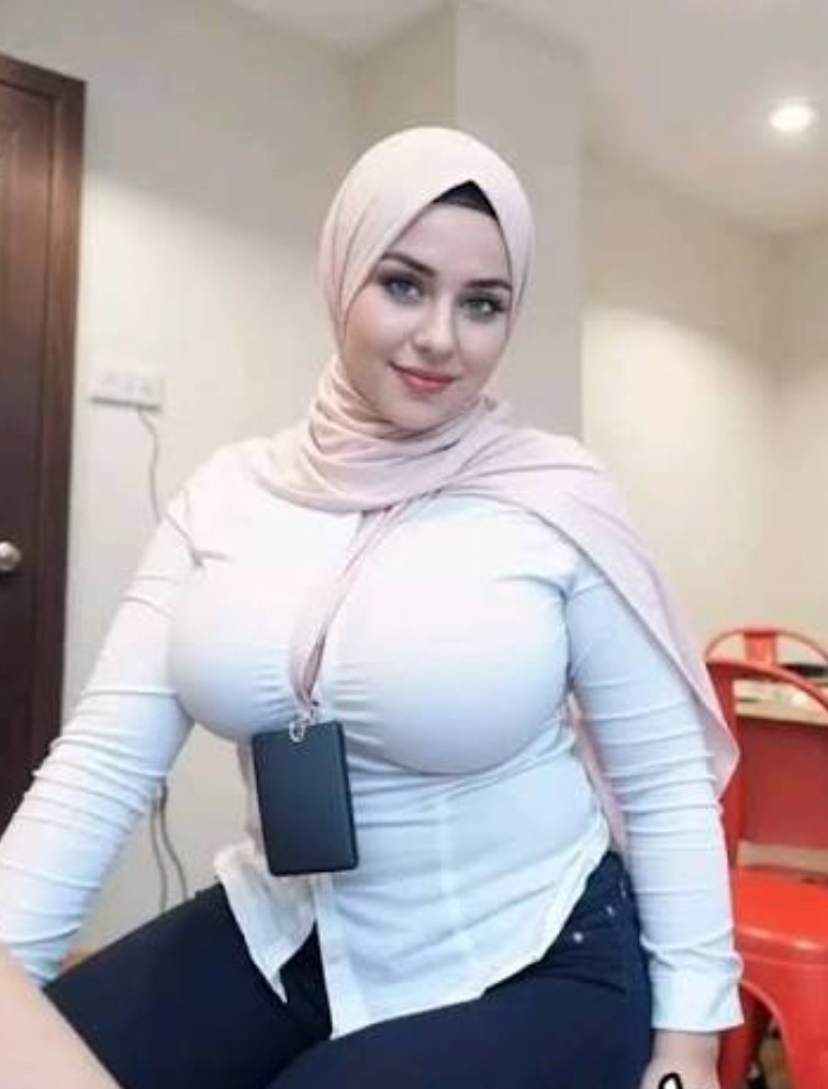 مطلوب سكرتيرة خاصة ومرافقة شخصية