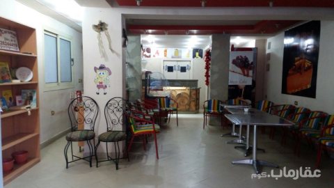 محل 285م دورين خلف مسجد مصطفى محمود كان شغال كافيه