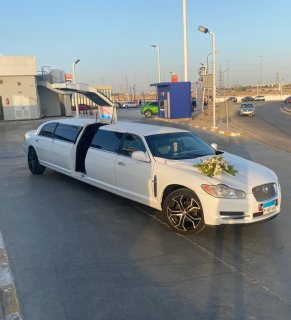ايجار ليموزين استرتش للزفاف بالزينة