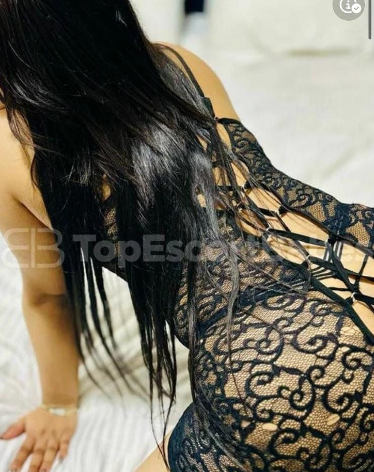 اوضاع وشقلبة ومساج بشفايفي هموتك من التعب  4