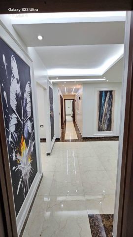 مبنى ادارى للايجار وبسعر مغري 7ادوار مكيف بالكامل  3