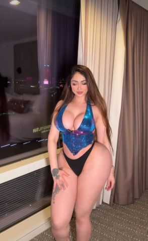 الهايجه المولعه الي هتدلعك وتنسيك اسمك كلمني يبيبي مستنياك  6