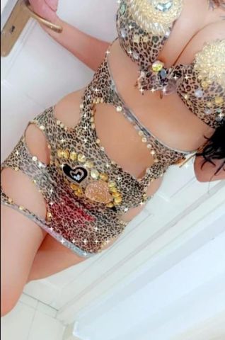 مساجك مميز وكله دلع واحلي بنات وباختيارك احلي واجمل الجلسات الخاص 2