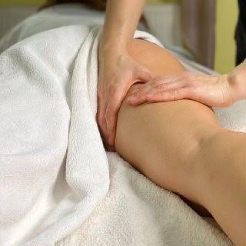 مطلوب بنات للعمل في مركز مساج خبره وبدون مرتب ١٥٠٠٠ الف  4