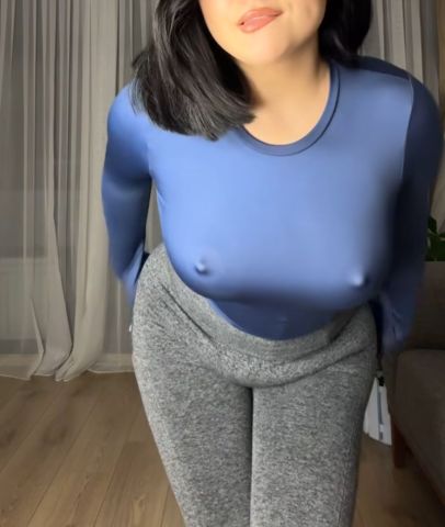 اوف اح مولعه اوىى سوسو الشقيه الخبره الشرموطه إلى هتدلعك بس  