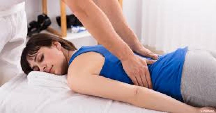 جلسة مساج مخصصة للسيدات فقط، استرخاء وراحة