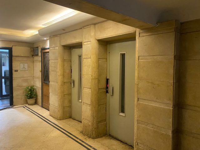 شقة للبيع بالدقي و للاستعلام 01282218998  بالقرب من محي الدين  6