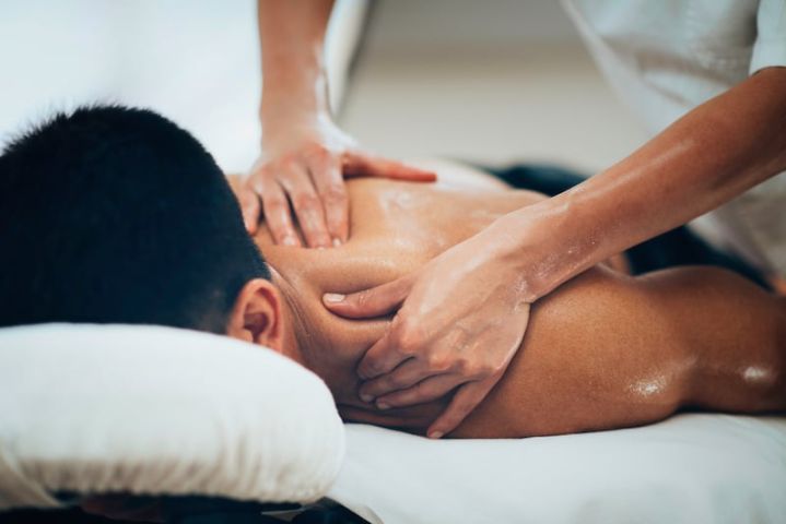 مركز مساج وعلاج طبيعى واسترخاء 